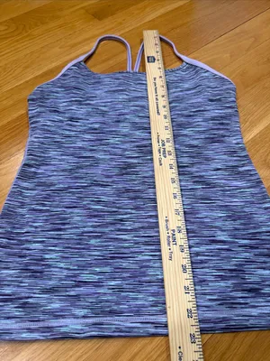 Lululemon power Y tank top with built in bra size 8 . thumbnail 4
