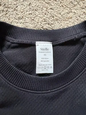 black athletic t shirt Size XS thumbnail 3