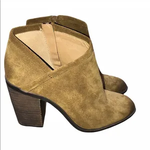 LUCKY BRAND LK Salza 8M leather booties thumbnail 3