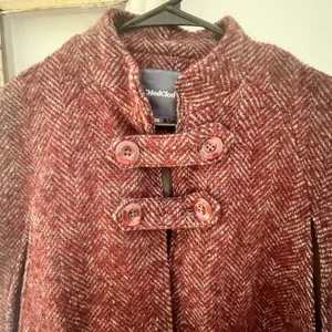 ModCloth Pardon My French Quarter Cape‎ Wool Blend Tweed Burgundy Size S thumbnail 4