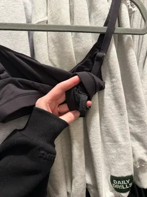 Skims Scoop Bralette thumbnail 3