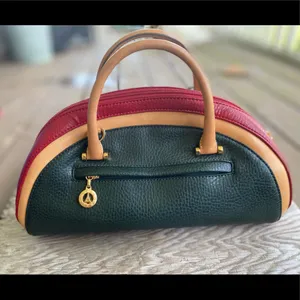 LA Tour Eiffel Annie Round Handbag 👝 Blue thumbnail 3