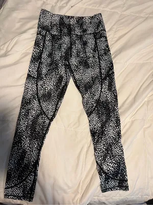 ZYIA Black & White Speckle Leggings thumbnail 4