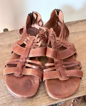 Bed Stu Brown Leather Caged Gladiator Flat Sandals‎ Size 8 thumbnail 1