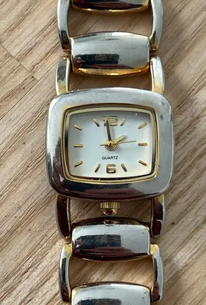 Fashion Watch Unbranded Gold thumbnail 1