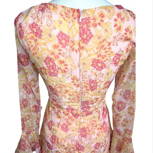 Selfie Leslie Adalia floral bell sleeve mini Dress Pink wedding feminine size S thumbnail 8