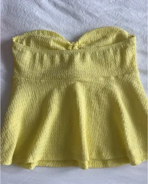 Yellow top thumbnail 2