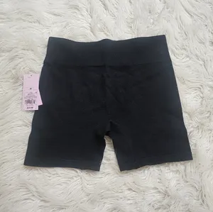 wild fable Black High-Rise Seamless Bike Shorts thumbnail 4