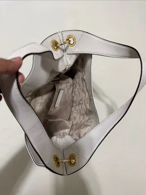 MICHAEL Michael Kors White Leather Shoulder Hobo with Gold Hardware Accents thumbnail 10