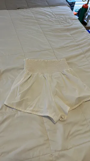 Aerie offline by high waisted smocked shorts thumbnail 3