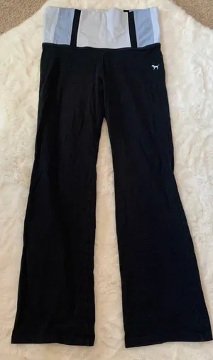 Victoria's Secret yoga pants thumbnail 1