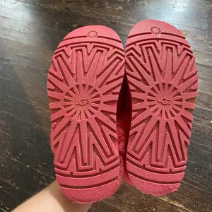 UGG Pink  Slippers thumbnail 3