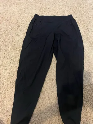 Old Navy joggers thumbnail 1