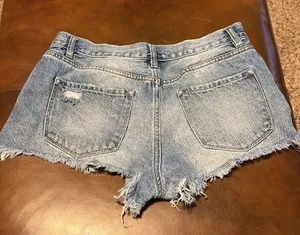Jean Shorts Size L thumbnail 2