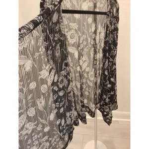 Papa Vancouver Vintage Long Sleeve Sheer Black And White Size M Womens thumbnail 3