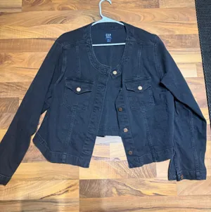 🌸GAP Black Denim Jacket with Subtle Fading thumbnail 1