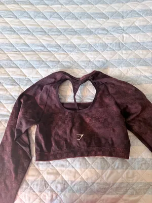 Gymshark Crop Long Sleeve thumbnail 3