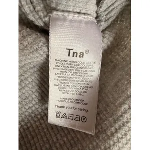 Aritzia Tna Thermal Waffle Knit Cowl Neck Top Grey Curved Hem Long Sleeve XS thumbnail 7