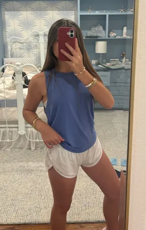 Lululemon tank top thumbnail 1
