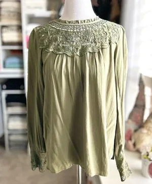 LOFT Olive Green Lace Top Small NWT thumbnail 1
