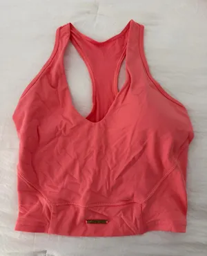 Gymshark Top thumbnail 1