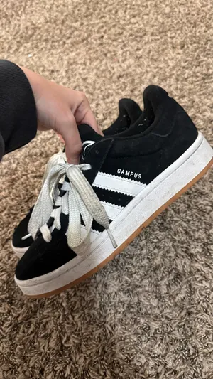 Adidas Women’s Black campus thumbnail 5