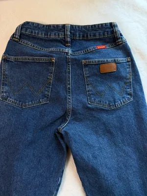 Wrangler Women’s Blue Mid Rise Stretch Denim Straight Jeans S size 3x32 thumbnail 4