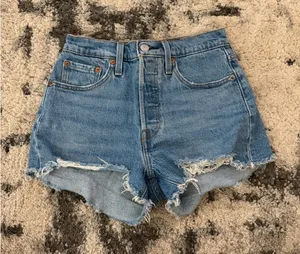 Levi 501 high rise shorts w 25 thumbnail 1