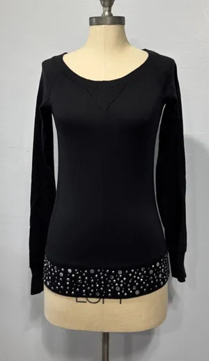 Express Knit Top Womens Sz S Black Raglan Sleeve Round Neck Studded Hem Pullover thumbnail 1