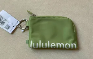 Lululemon Clippable Card Pouch - Edamame Green thumbnail 1