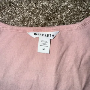 Athleta Tank Top Womens Medium Pink Excellent 100% Organic Cotton‎ Scoop Neck thumbnail 2