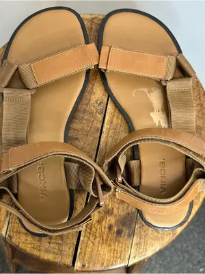 Vince Women's 6.5 Tan Strappy Leather Sport Sandals thumbnail 7