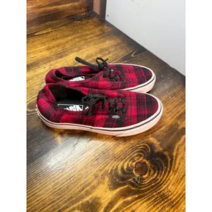 Vans Red And Black Plaid Sneakers Size 5.5‎ thumbnail 2