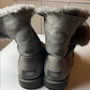 UGG Classic Gray Sheepskin Boots thumbnail 2