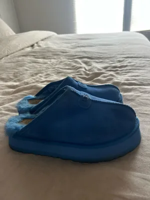 Platform UGG Slippers thumbnail 3