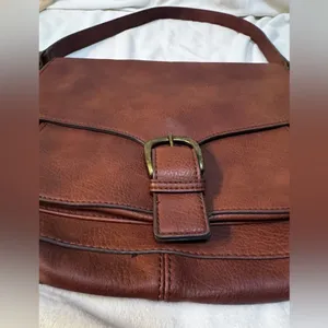 Universal Threads Tan Saddle Purse Like New!! thumbnail 1