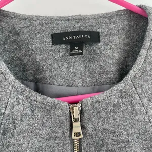 ANN TAYLOR Blazer Size Medium Wool Blend Gray Business Casual Office Work Career thumbnail 3