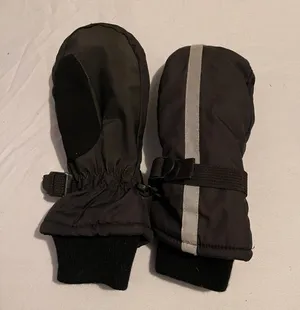 Winter Gloves  thumbnail 2