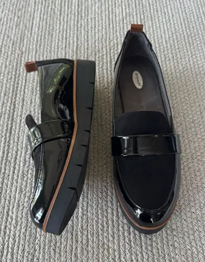 Dr. Scholl's Black Patent and Suede Platform Loafers Sz 7 thumbnail 1