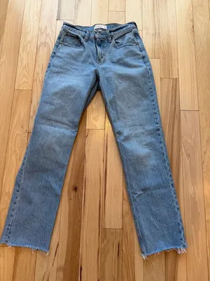 Abercrombie & Fitch 90s Straight denim jeans in a light wash with a raw hem! thumbnail 1