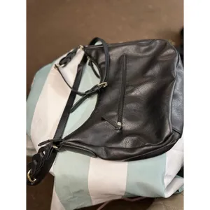 Black bag thumbnail 3