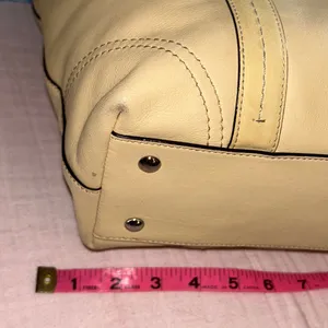 Vintage Coach Pale Yellow Beige Leather Double Handle Shoulder Bag thumbnail 8