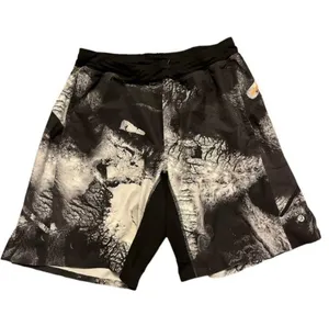 Lululemon swim trunks thumbnail 1