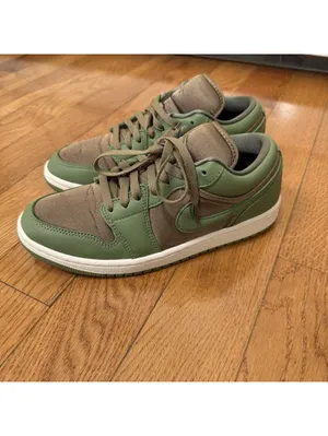 Size 8.5 US Air Jordan 1 Low SE Olive Brown Kelp FB9893-300 Green Brown Leather thumbnail 13