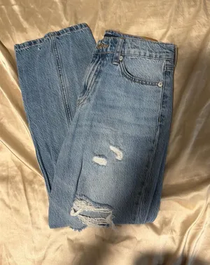Aeropostale Mom Jeans High-Rise Distressed thumbnail 1
