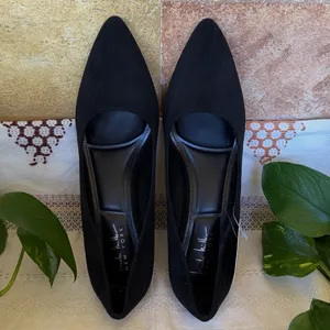 NEW Nicole Miller New York Black Faux Leather Suede Pointy Toe Heels, Size 10 thumbnail 3