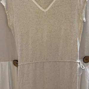 Elegant Cream Mini Dress Size L thumbnail 1