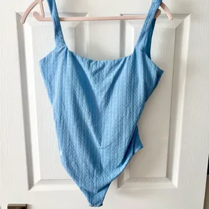 Ralph Lauren Cable Knit One-Piece Swimsuit size‎ Small thumbnail 7