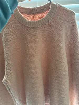 Abercrombie sweater thumbnail 3