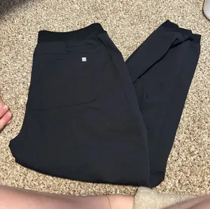 Fabletics Scrub Joggers thumbnail 1